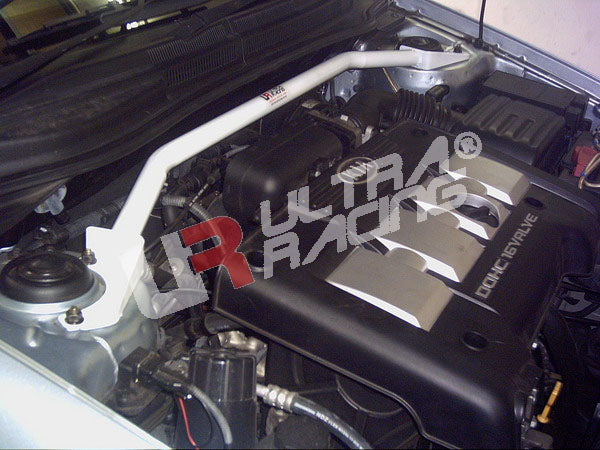 Ultra Racing 3-Point Fender Brace (UR-FD3-715P)