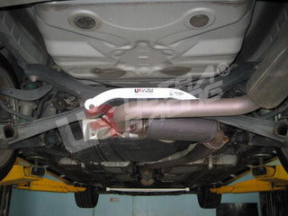 Ultra Racing Rear Lower Brace RL2-583