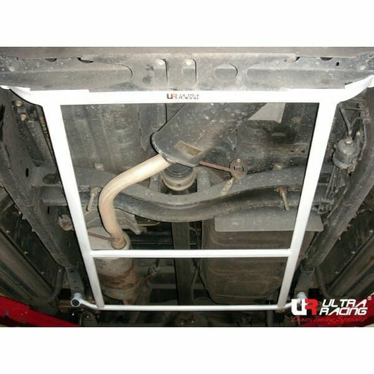 Ultra Racing 3-Point Fender Brace (UR-FD3-715P)