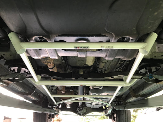 Ultra Racing Rear Anti Roll Bar AR20-520