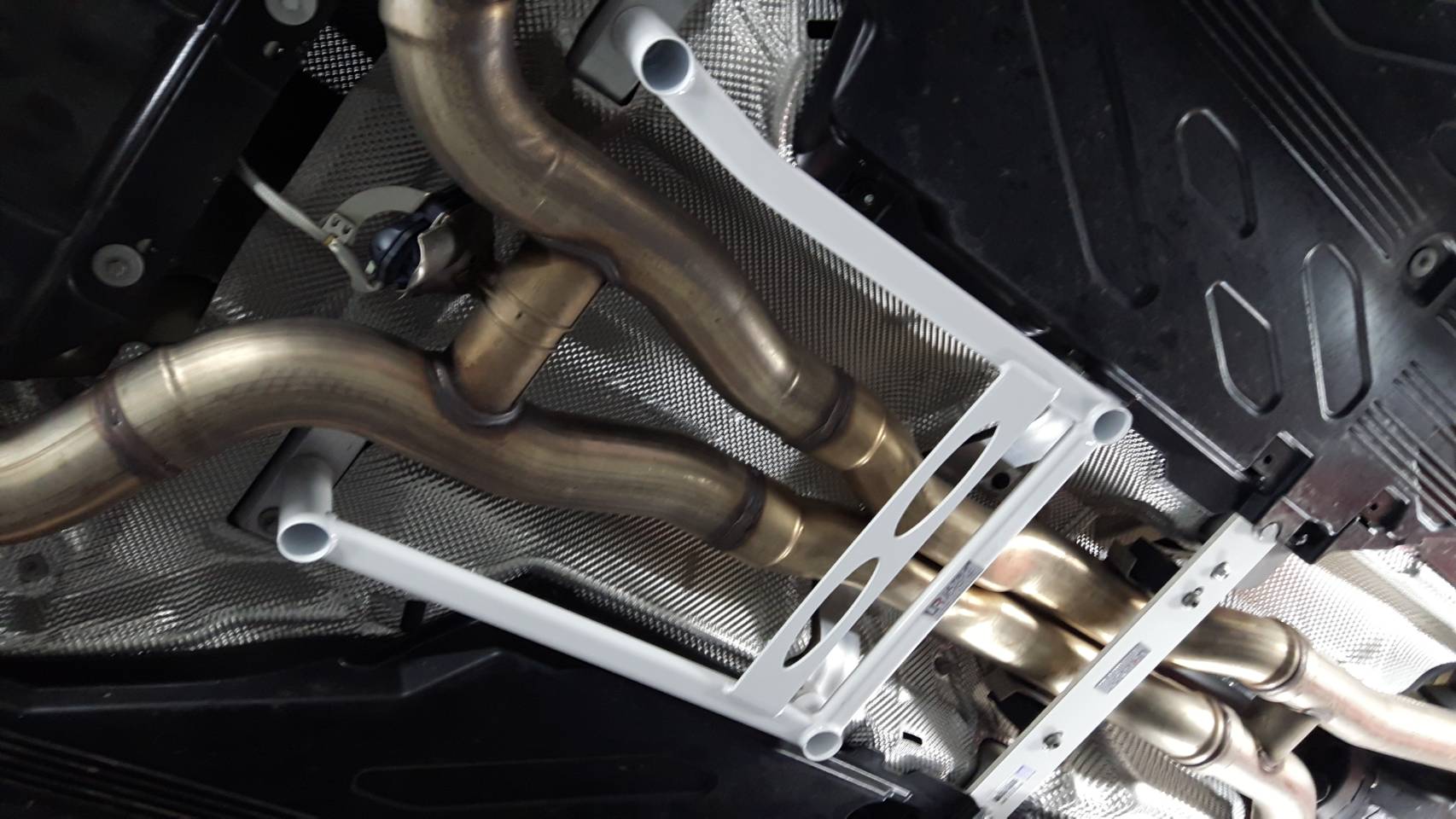 Ultra Racing Rear Anti Roll Bar AR20-523