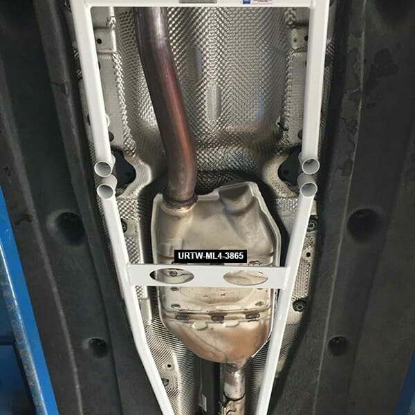 Ultra Racing Rear Anti Roll Bar AR20-1305